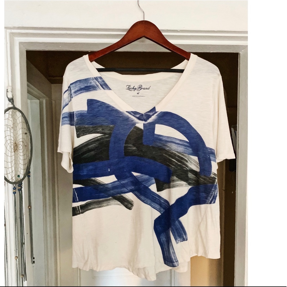 Lucky Brand - Geometric Lightweight V-Neck Tee